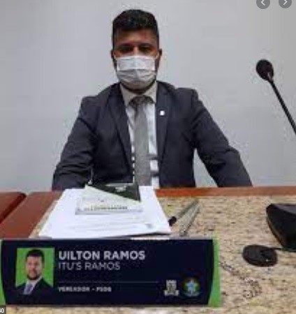 Empresário do ramo alimentício, vereador Itus Ramos defende legalidade da  Zona Azul em Simões Filho: “sofri na pele”