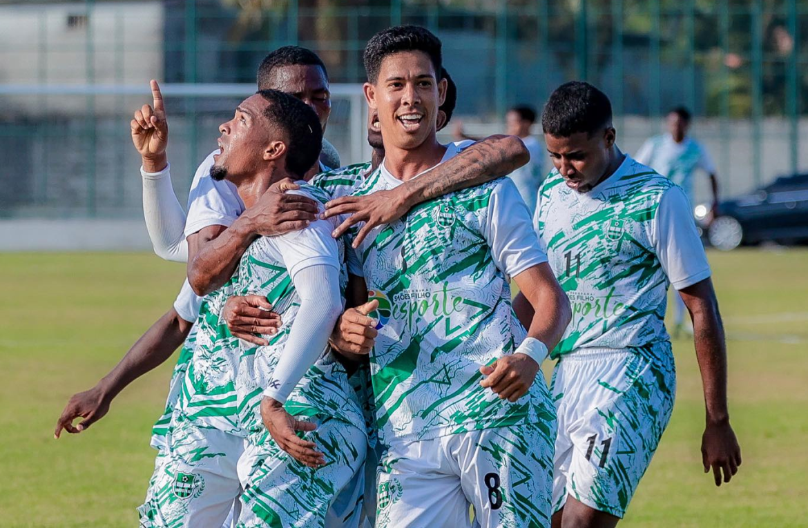 Seleção Simões Filho vence mais uma partida de Campeonato